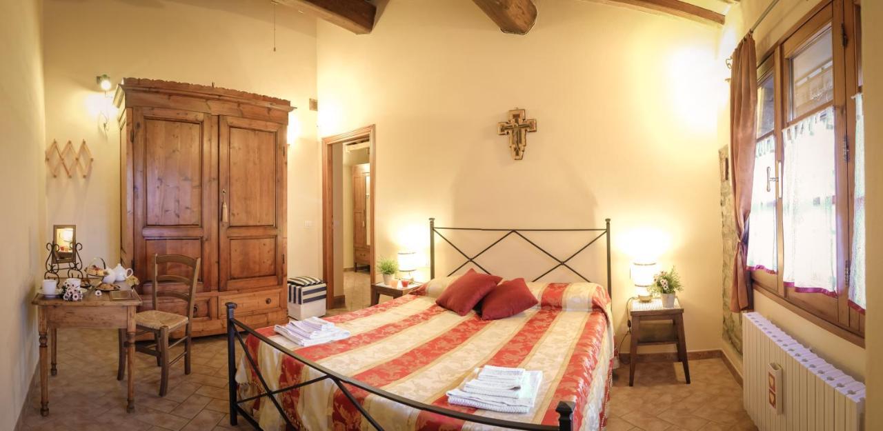 Casa Al Bosco Guest House SantʼEllero Eksteriør bilde